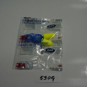 3M AEARO ปลั๊กอุดหู โฟมสีเหลือง AEARO มีสาย 311-1250 (200 คู่/Box)