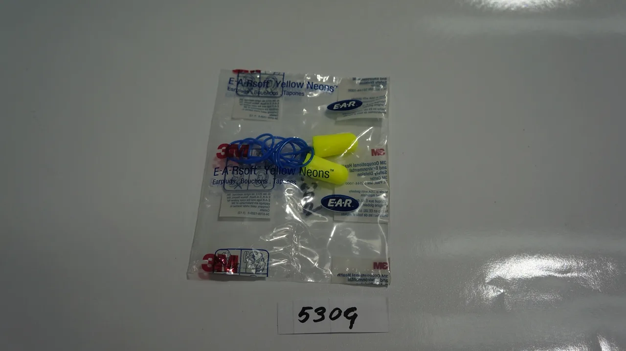 3M AEARO ปลั๊กอุดหู โฟมสีเหลือง AEARO มีสาย 311-1250 (200 คู่/Box, 10 Box/Case)