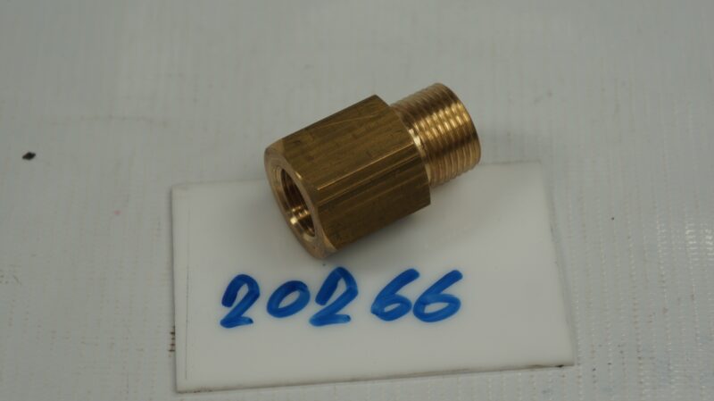 ข้อเพิ่ม เพรชเชอร์เกจ ทองเหลือง ก.นอก M20 - 1.5 x ก.ใน 3/8" ( ยาว 40มม )