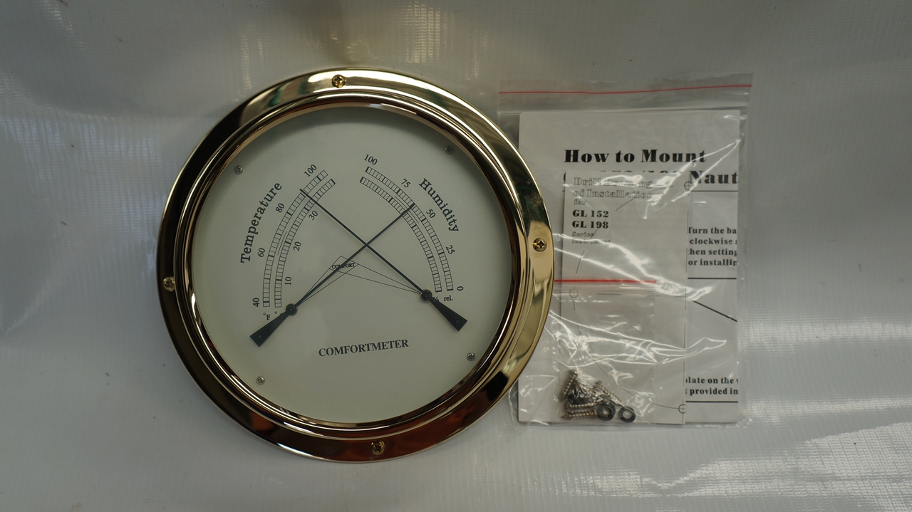 La Crosse Technology Hygrometer/Thermometer Plastic Multicolored 2.13