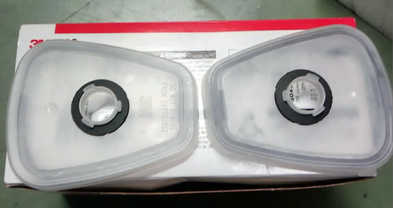 3M ฝาครอบแผ่นกรองฝุ่น 502 (20 Each/Box, 5 Box/Case)