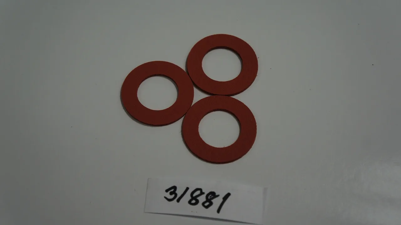 3M 6895 ปะเก็นของวาล์วหายใจเข้า (20 Each/Pack, 4 Pack/Case)