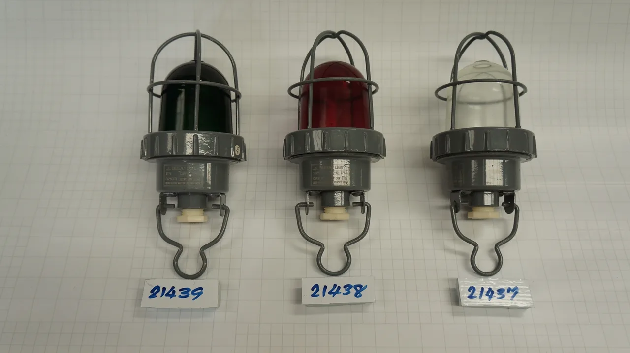 โคมไฟ Emergency light CXH9-6 สีเขียว ba15d 24V 30W