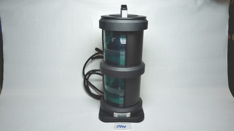 โคมไฟสัญญาณเดินเรือ 2ชั้น, รูน๊อต 155x155มม. กราบขวา Starboard light สีเขียว # CXH1-101P (IP56 For Ship 50mtr or above) รวมหลอดไฟนาวิเกชั่น P28S 220V 65W