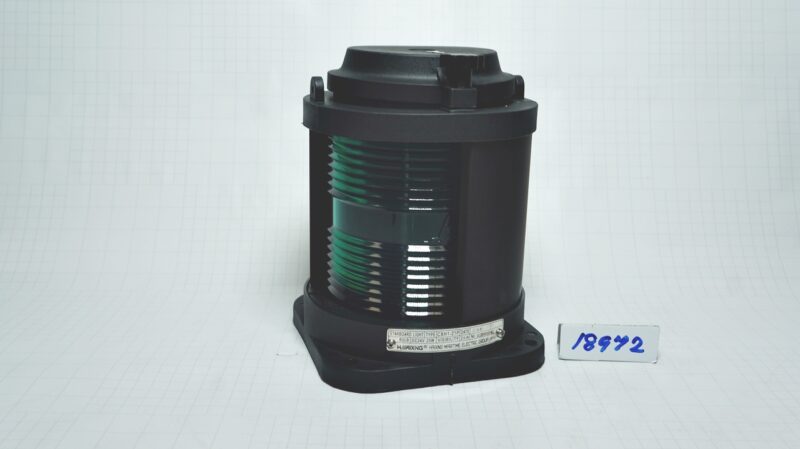 โคมไฟสัญญาณเดินเรือ ชั้นเดียว, รูน๊อต 120x120มม. กราบขวา Starboard light สีเขียว # CXH1-21P (IP56 For Ship 12-50mtr) With 21425 หลอดไฟนาวิเกชั่น BAY15d (เขี้ยวเยื้อง) 24V 25W