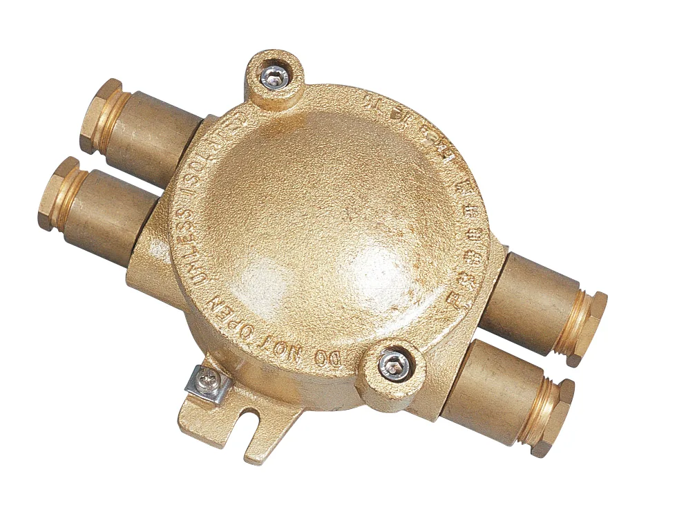 ปลั๊ก กันระเบิด Joint box 4gland 2L 2R, brass 550V 20A IP56 Exe II T6