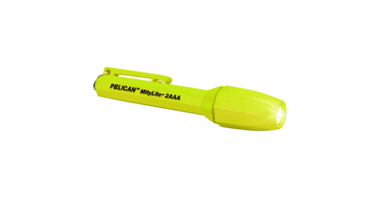 ไฟฉาย เซฟตี้ PELICAN USA # 1900C สีเหลือง AAA x 2