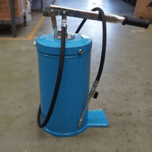 ถังอัดจารบี แบบมือโยก ขนาด 16ลิตร (รุ่นไม่มีล้อ)