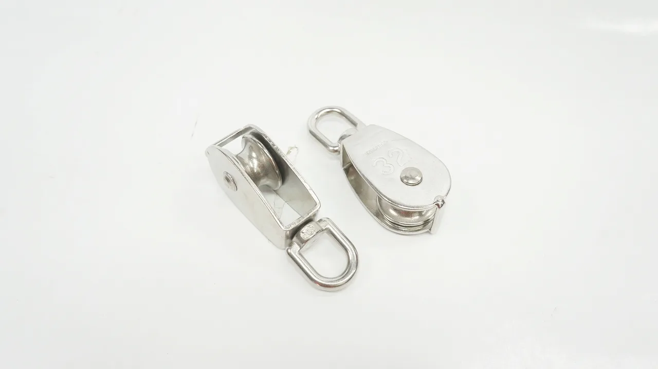 รอกสแตนเลส ขนาด 20mm