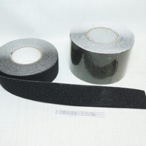 เทปป้องกันลื่น สีดำ 4" x 18ม. (10CM x 60ฟุต)