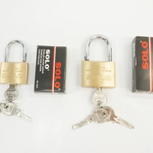 แม่กุญแจ ทองเหลือง แบบสปริง 40 มม. ยี่ห้อ SOLO