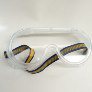 แว่นตาเคาะสนิม