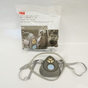 หน้ากากชนิดไส้กรองเดียว ยี่ห้อ 3M รุ่น 3200