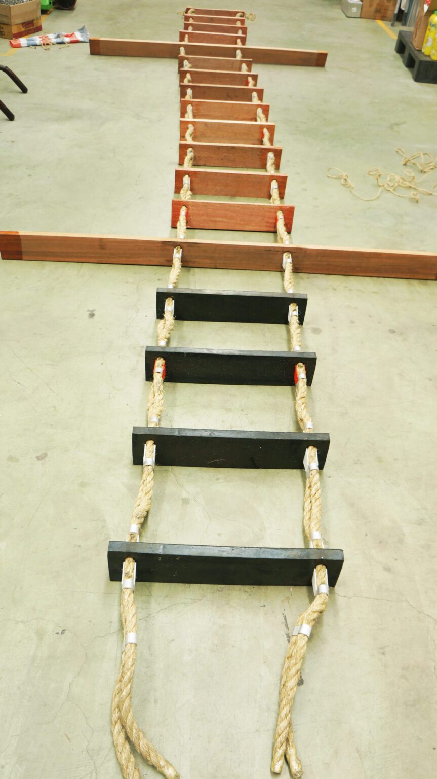 บันได Pilot ladder Type A 12เมตร + Mill cert Ship Store Online.